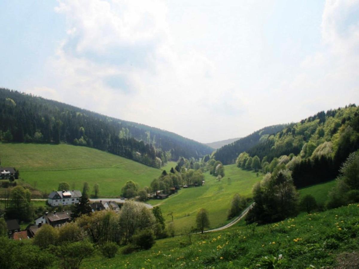 Cosy Apartment In Schwalefeld Near Willingen With Private Terrace エクステリア 写真