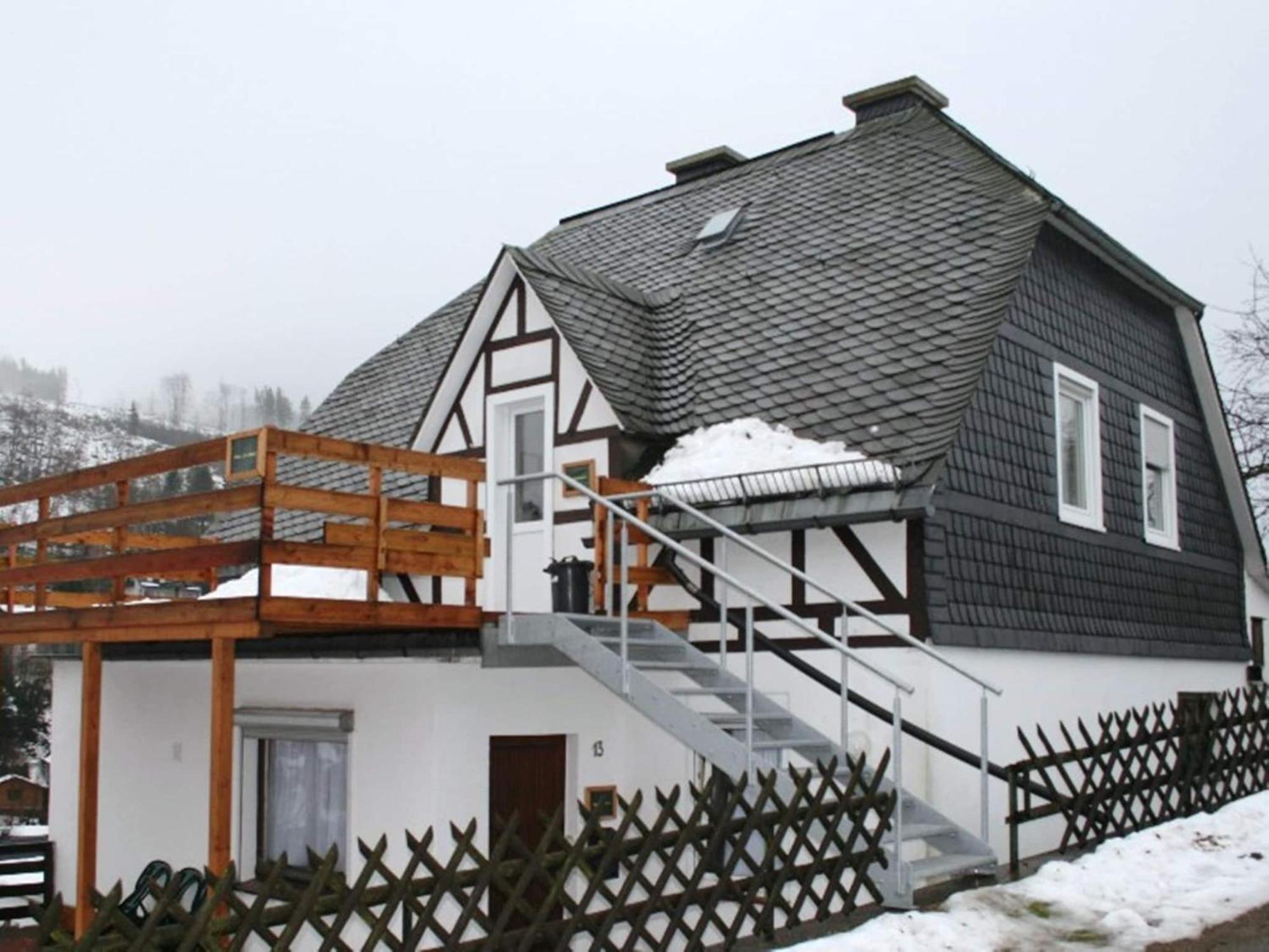 Cosy Apartment In Schwalefeld Near Willingen With Private Terrace エクステリア 写真