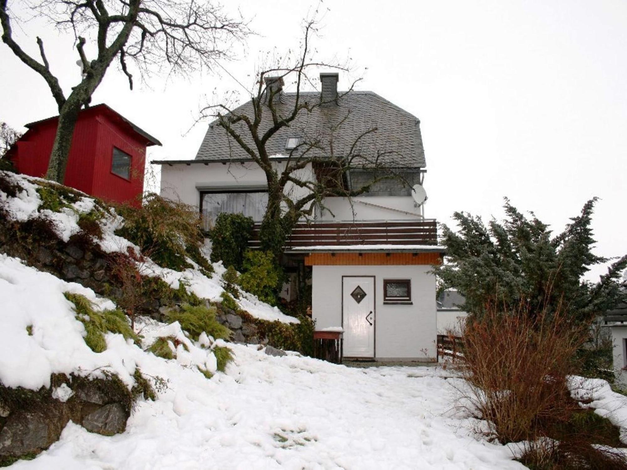 Cosy Apartment In Schwalefeld Near Willingen With Private Terrace エクステリア 写真