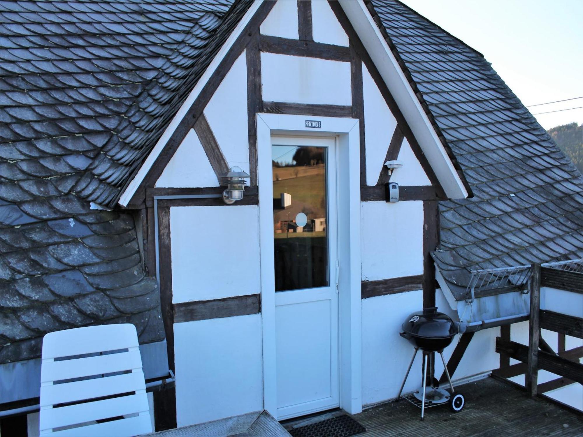 Cosy Apartment In Schwalefeld Near Willingen With Private Terrace エクステリア 写真