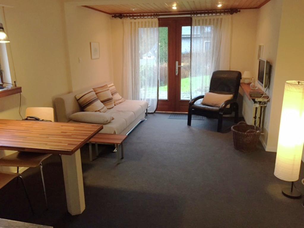 Cosy Apartment In Schwalefeld Near Willingen With Private Terrace エクステリア 写真